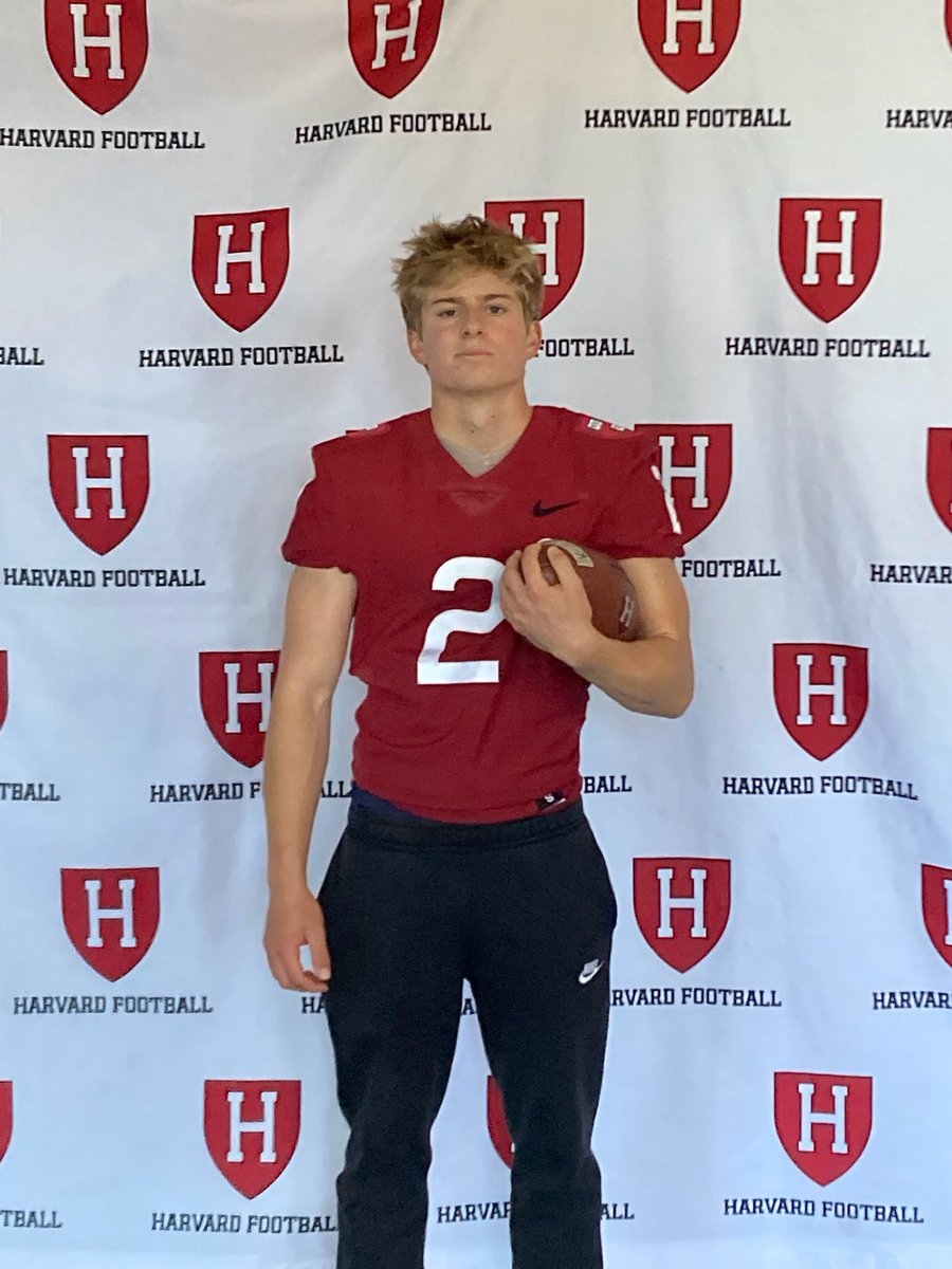 MattGreco20's tweet photo. Had a great day at @HarvardFootball. Huge thanks to @CoachManion_  for showing us around and @Coach_Thakkar for sitting down and meeting with us! Loved learning about everything Harvard has to offer. @Crim_Recruiting https://t.co/elRGHUES3L