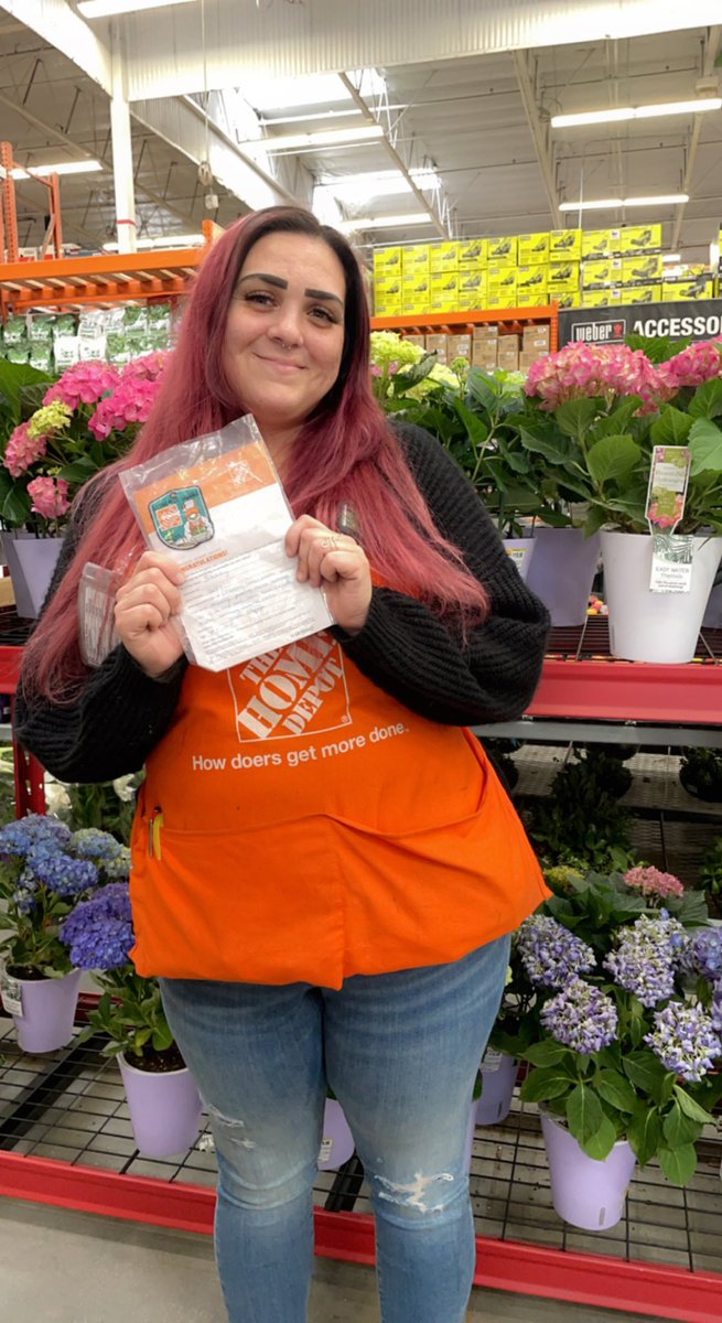 HUGE SHOUTOUT to Stormy! Always pushing online surveys and willing to learn new Departments! 🎉 Amazing positive attitude towards the team ! <a href="/CesarCerda0687/">Cesar Cerda</a> <a href="/claudia89065785/">ClaudiaAbril</a> <a href="/RayaTrina/">Trina Mendoza</a> <a href="/CitlaliHD0687/">Citlali Hernandez</a> <a href="/JesseZuniga0687/">Jesse Zuniga</a> <a href="/chiristopherho1/">Christopher@0687</a>