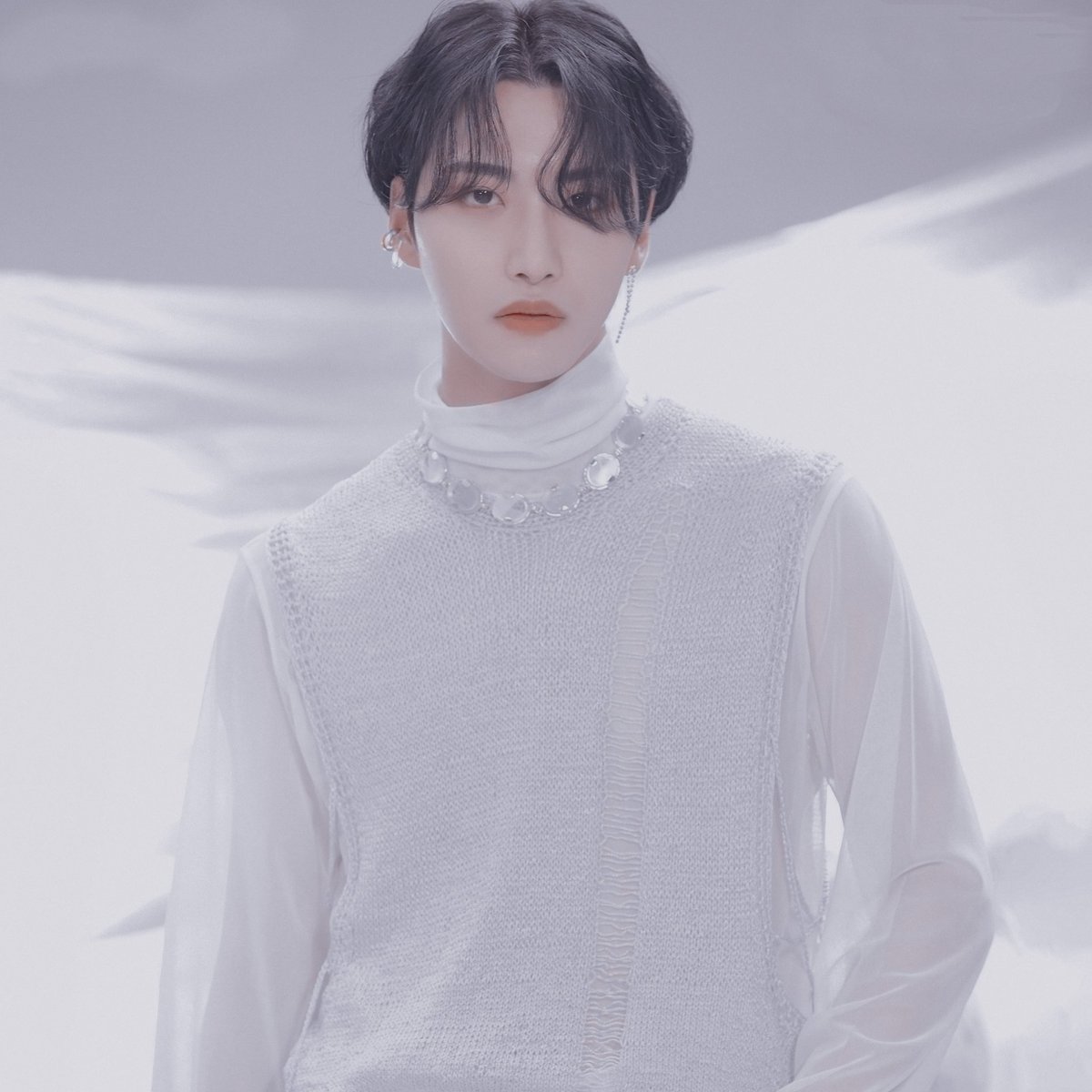 sparemusing's tweet image. ⠀          

               ✖️S O R A F L Y N N✖️ 
                   sorapetrova.carrd.co

                  Member of @DarkDestinyRP
                          #OCRP #DD