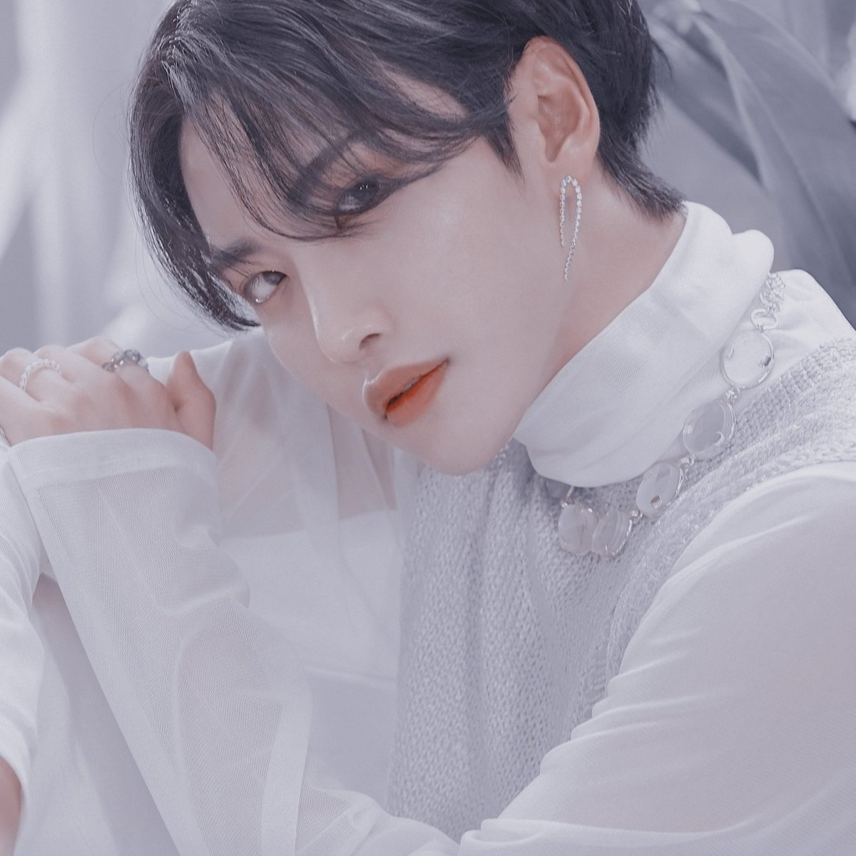 sparemusing's tweet image. ⠀          

               ✖️S O R A F L Y N N✖️ 
                   sorapetrova.carrd.co

                  Member of @DarkDestinyRP
                          #OCRP #DD