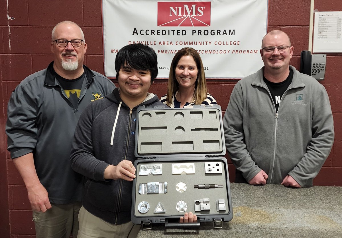 TFlessner's tweet photo. Student Spotlight:
To thank our student worker, Lorenz Tiu, we sourced a carry case for him to show off all of his projects!  @DanvilleAreaCC 
https://t.co/cdgb9H2LFf https://t.co/pDpMd4j9X2