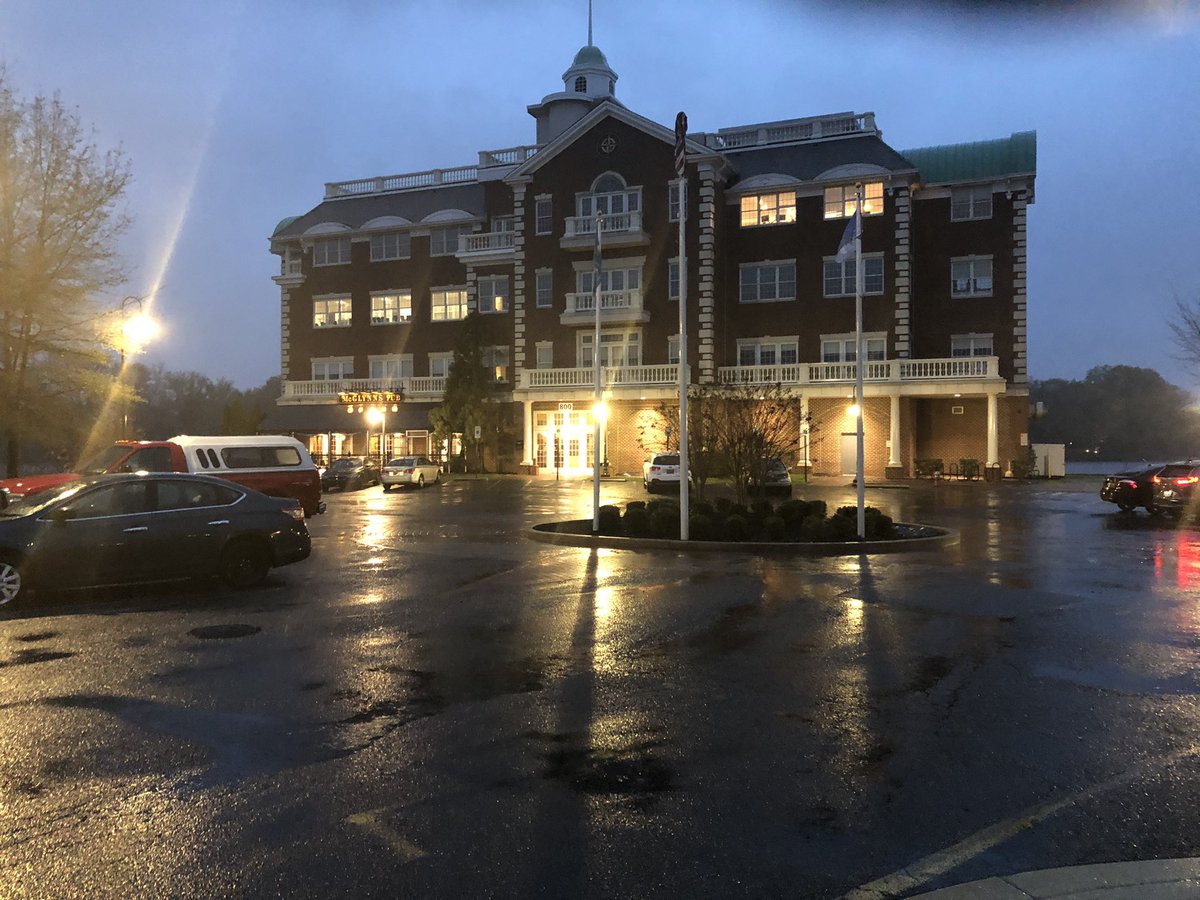 RobbMakin's tweet photo. @hannahbrookeees NOT HERE! 🌧☔️#DoverDelaware https://t.co/S4ZyqTHDfQ