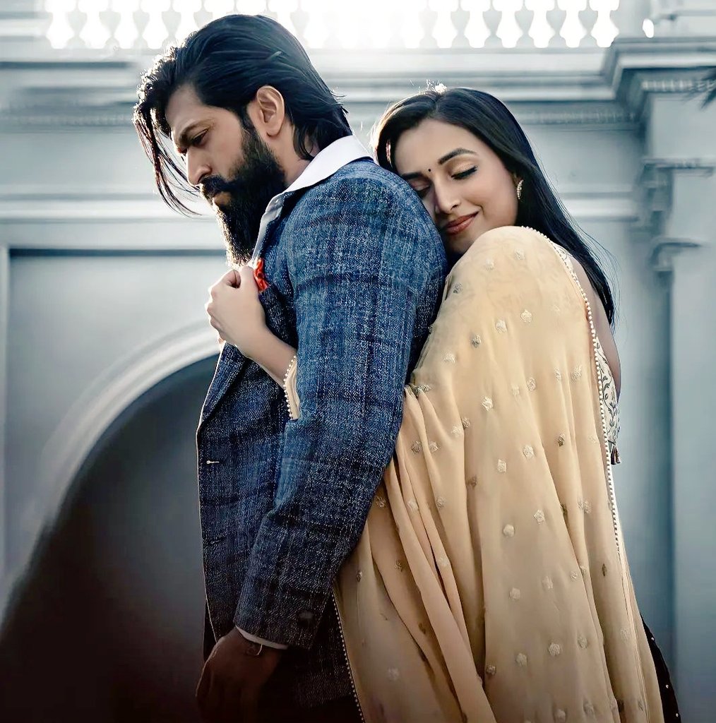 OdishaPSPKFan's tweet photo. #KGFChpater2 Monster 👹 Creates A sention At The Hindi Box Office
👉Day 1- 53.95 Cr
👉Day 2-42.90 Cr
👉Day 3-46.79 Cr
👉Day 4-50.35 Cr
👉Day-5-25.57 Cr🔥🔥
Total -219.56Cr(Senstional 💥💥
Passed the Curical Monday Test
#KGF2 #YashBOSS𓃵 #KGFFandom #kgfverse #KGF3 https://t.co/srnaekxYKB