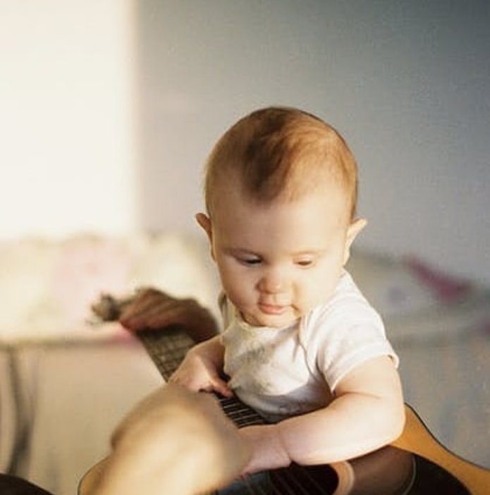 DawnInvestigate's tweet photo. April is National Child Abuse Awarenesses Month. 

Our surveliinace techniques, extensive investigations of criminal records and background information can be used in an effort to report and prevent child neglect or abuse. 

DM for many other investigative services

 08074152826 https://t.co/xoD3LMaQoD