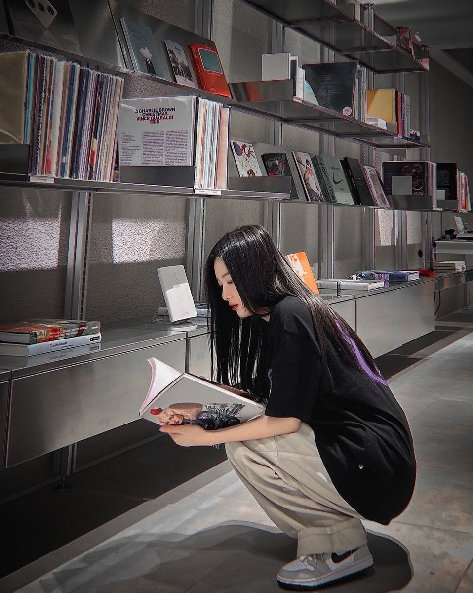 RACERKSG94's tweet photo. ⠀⠀⠀ 

          ANAHERA UPD  ——— ✧
          O2:26  ✦  19 / O4 / 2O22  
          位于 — location disabled
          
          ❝  I love wearing my
                           hubby's shirt 🥰

͏ ͏ ͏⠀⠀⠀ https://t.co/DpoZw6jjzD