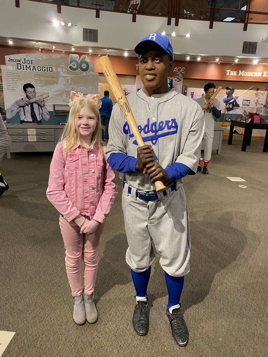 PokerStrain's tweet photo. Jackie Robinson day at Wrigley. Spring break at the Louisville Slugger Museum. @BoogSciambi @WatchMarquee https://t.co/3GHrhPLay8