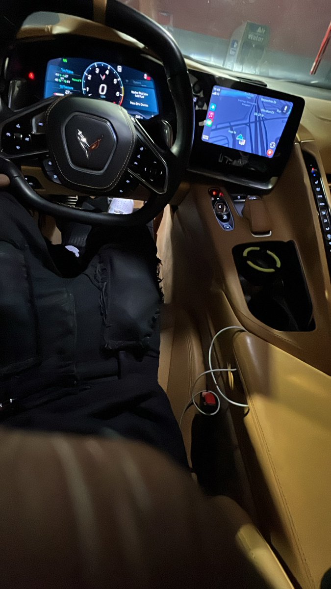 Jusskiie's tweet photo. This Shit Everyday❤️‍🔥💰 https://t.co/UDIw5sBt6F