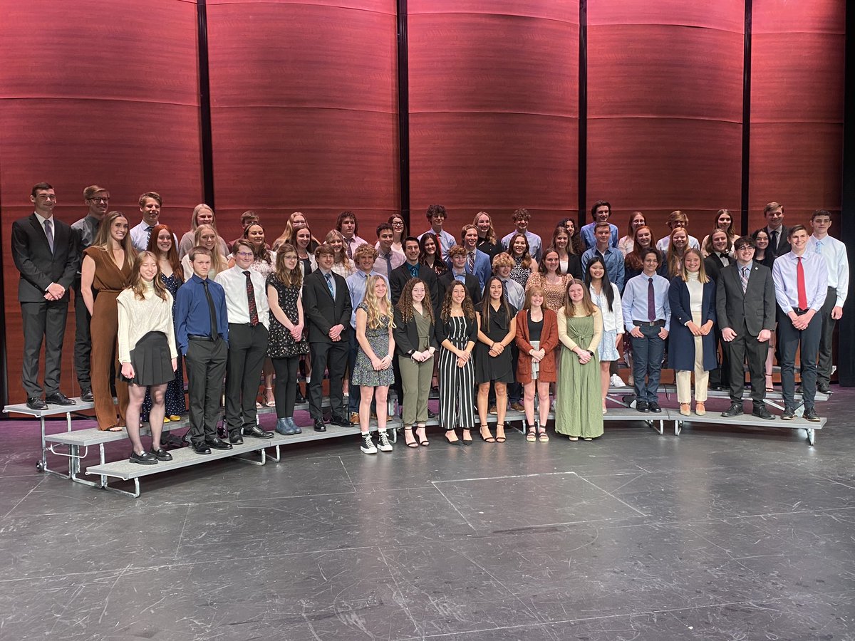Phil Ourada (@mro_shs) on Twitter photo What an incredible night for our seniors and our community! <a href="/HonoursInc/">Honours Inc.</a> distributed $263,000 to 55 seniors from the class of 2022. It’s amazing how much our community supports our students to further their education. <a href="/_Hootie_Owl_/">SHS Student Council</a> <a href="/KevinRBryantJr/">Kevin Bryant</a> What an incredible night for our seniors and our community! <a href="/HonoursInc/">Honours Inc.</a> distributed $263,000 to 55 seniors from the class of 2022. It’s amazing how much our community supports our students to further their education. <a href="/_Hootie_Owl_/">SHS Student Council</a> <a href="/KevinRBryantJr/">Kevin Bryant</a>