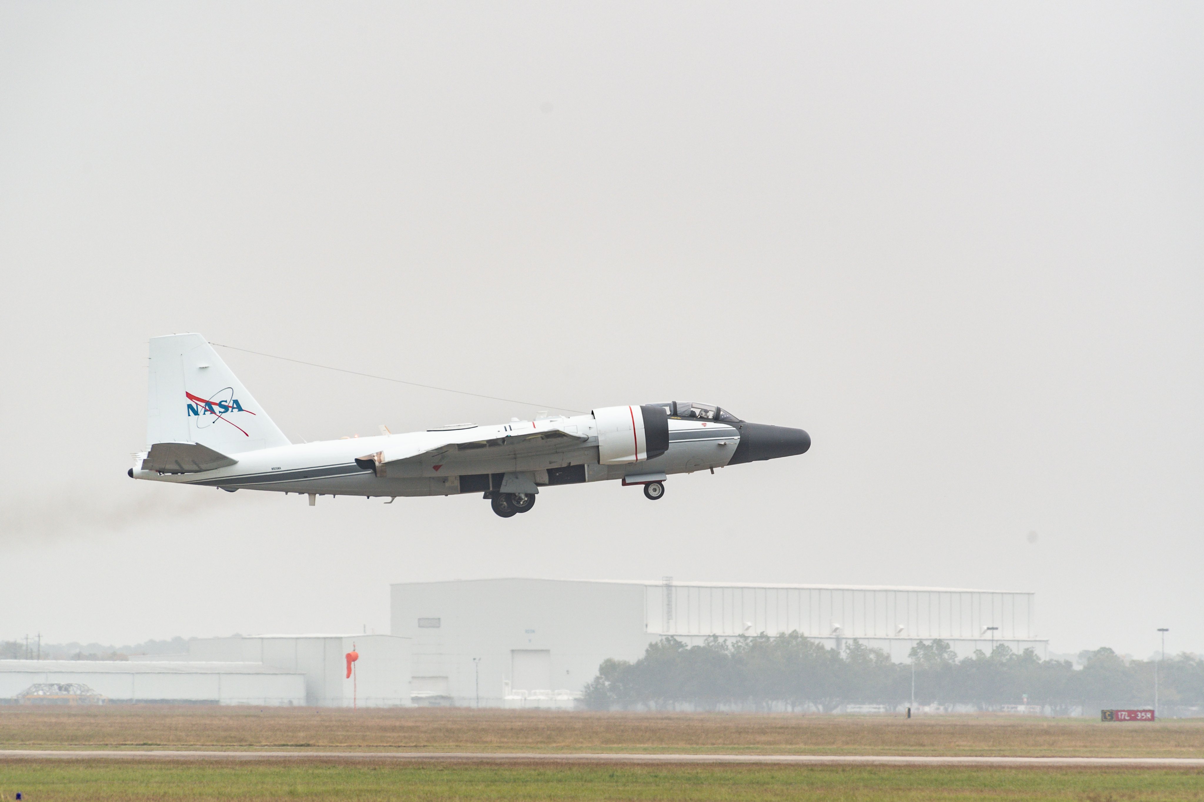 Jonny Kim on Twitter "Why the WB57? Because it provides highaltitude