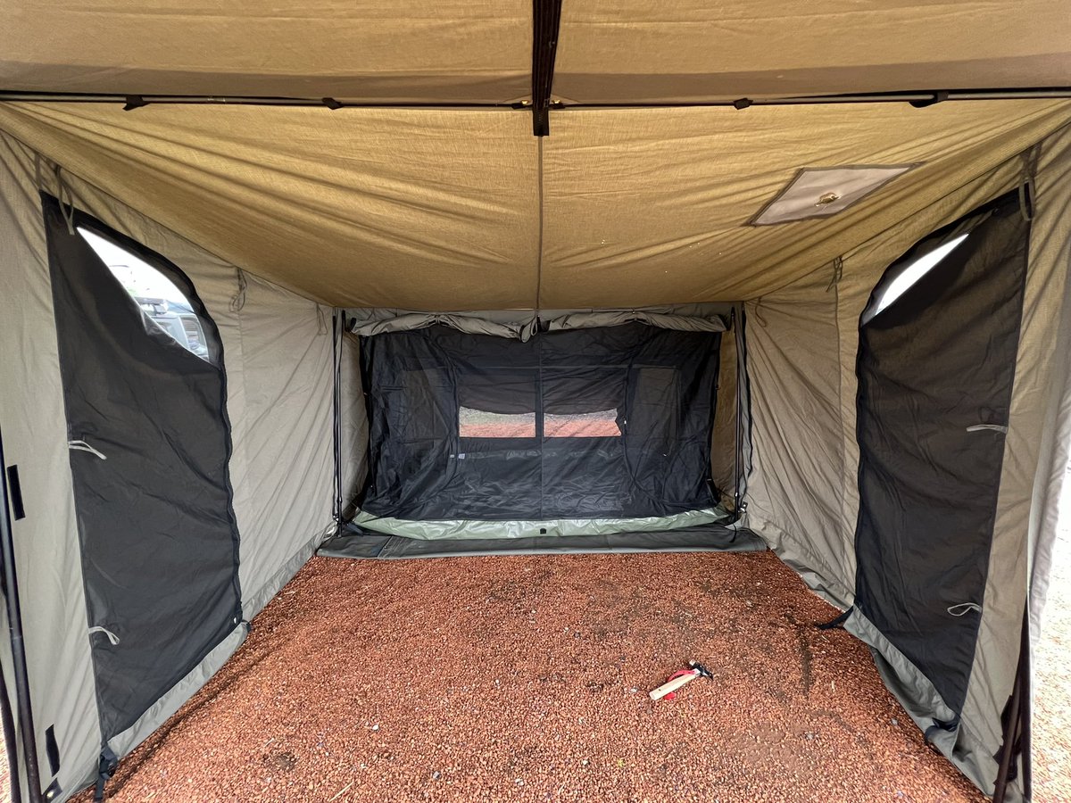 miriotacamp's tweet photo. お気に入りにテント
ミリタリー感があって昨年輸入しました。
#16ft
#ルートベース
#ルートベーステント
#rootbase
#ミリタリー
#military
#無骨 https://t.co/qUdDaUgXC2