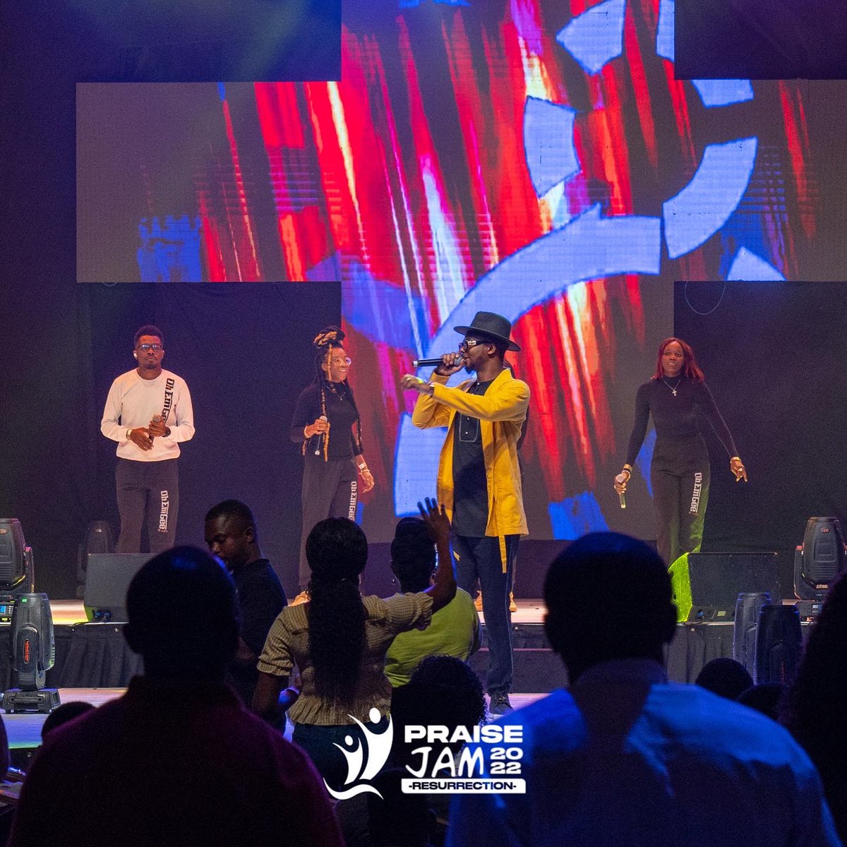 Wazobia_FM's tweet image. Every sadness dey turn into joy for inside Praise Jam
.
#theresurrection
.
#praisejam2022