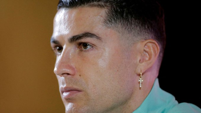 timesofindia's tweet photo. .@Cristiano Ronaldo announces death of his newborn boy 

READ: https://t.co/mrSjoTTxpw 

#Ronaldo https://t.co/MuN3VK9T34