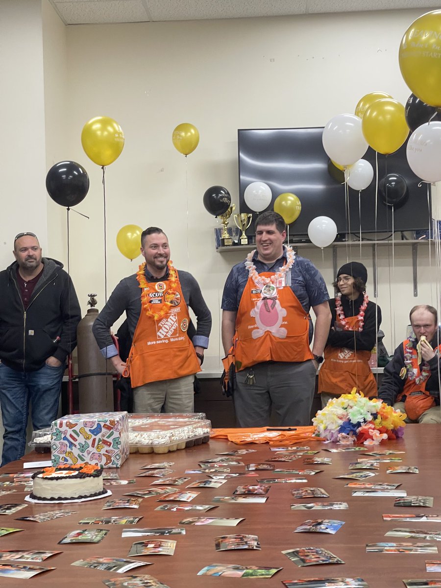 Debra Tomlinson tweet media