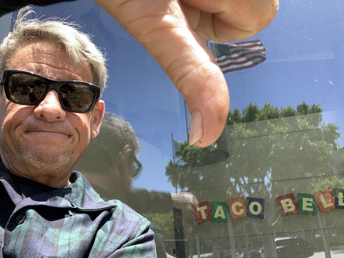 ticketstubguy's tweet photo. @ItsErikMertens @TC_DustDevils @IronPigs Stopped by Taco Bell’s HQ last week. They were baffled someone would stop by, thought I was nuts. They’re seemingly unaware of their pop culture status. #TacoBell https://t.co/tSEAWiWJC6