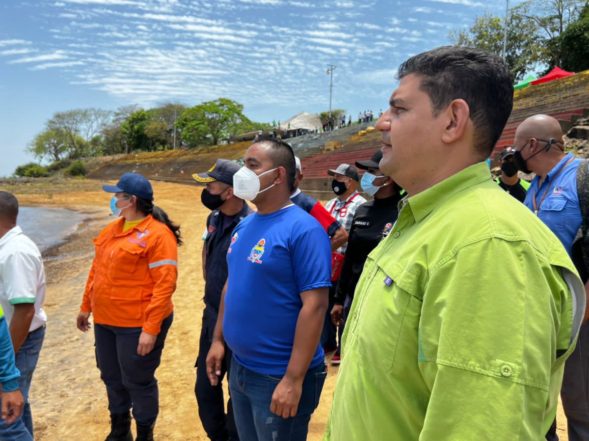 OviedoPSUV's tweet photo. El día está cada vez más cerca y nosotros estamos trabajando para traer de vuelta el Paso a Nado de los ríos Orinoco y Caroní, luego de dos años de pandemia.

#BalanceSemanaSanta2022
#VamosCiudadGuayana https://t.co/3VARR3oHkN