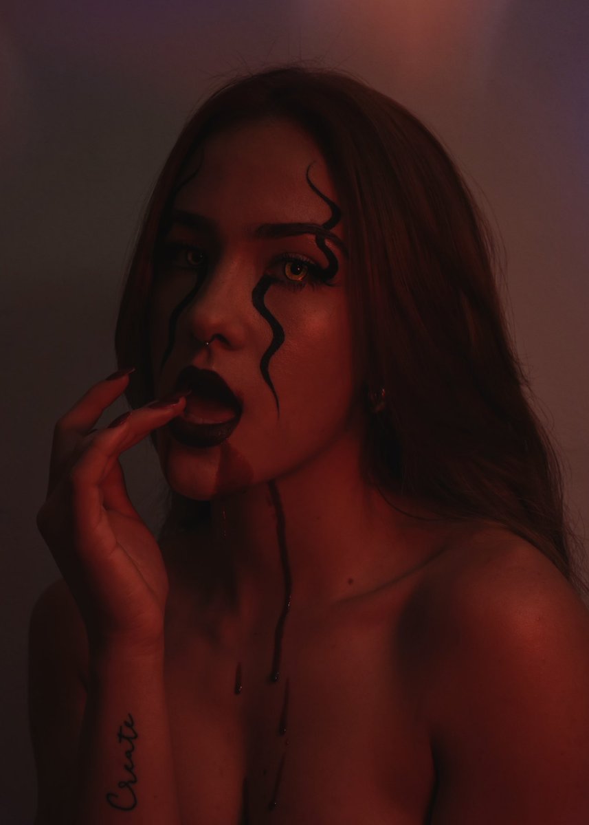 xdrngdx's tweet photo. sickening🩸 https://t.co/5fmPkaTI3Q