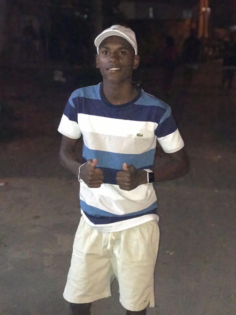 pilloto_09's tweet photo. Parabéns para mim, obgd deus por +1 Ano de vida q o senhor me Abençoe cada vez mas pai e qui o senhor me livre de todos os Mals obgd por tudo pai, 
❤️✨🎂🥳🍾🎉 https://t.co/0KNpsYFWON