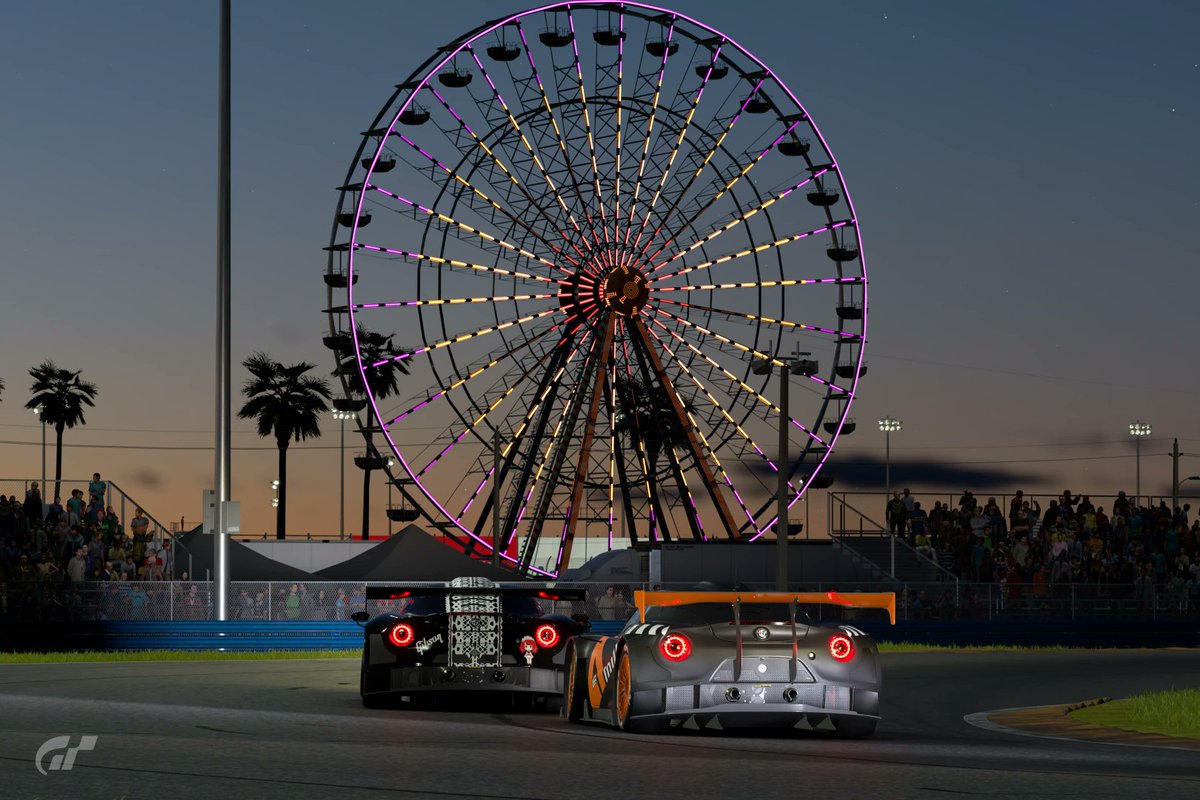 Croaty and Geebs finished 2nd and 4th on Daytona in a really close fight. Got a 0.500 sec penalty on 2nd last lap for the dirty rotten cut I made in picture 2. Super fun racing.