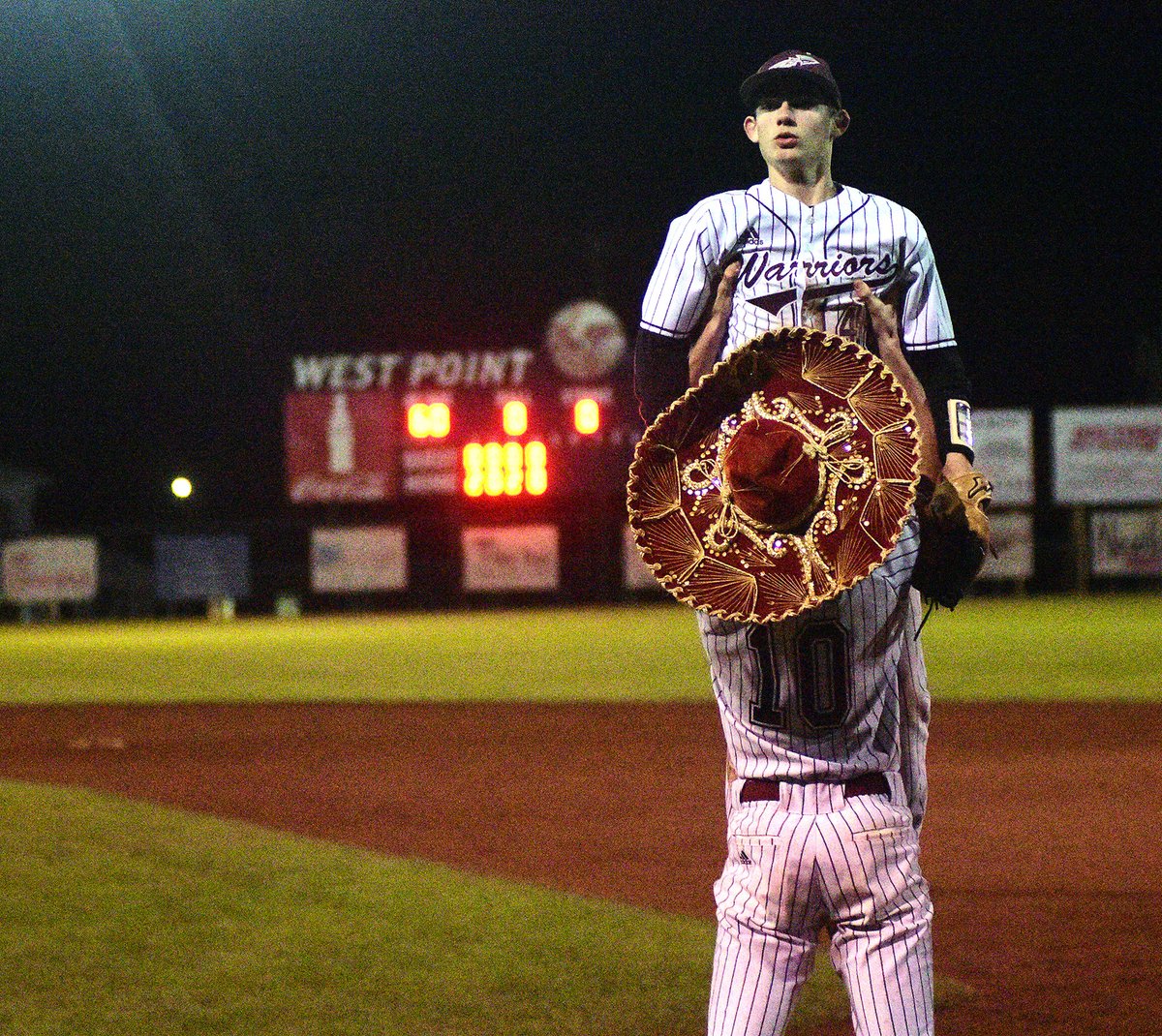 winfreyjake's tweet photo. COUNTY BASEBALL TOURNAMENT: West Point tops Fairview for 4th straight crown
https://t.co/9YxtjX0deP https://t.co/MFVQplLyBJ