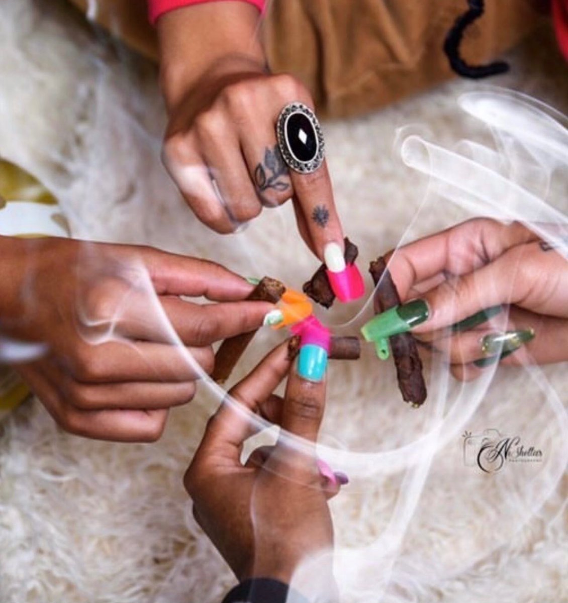 Designer High tweet media