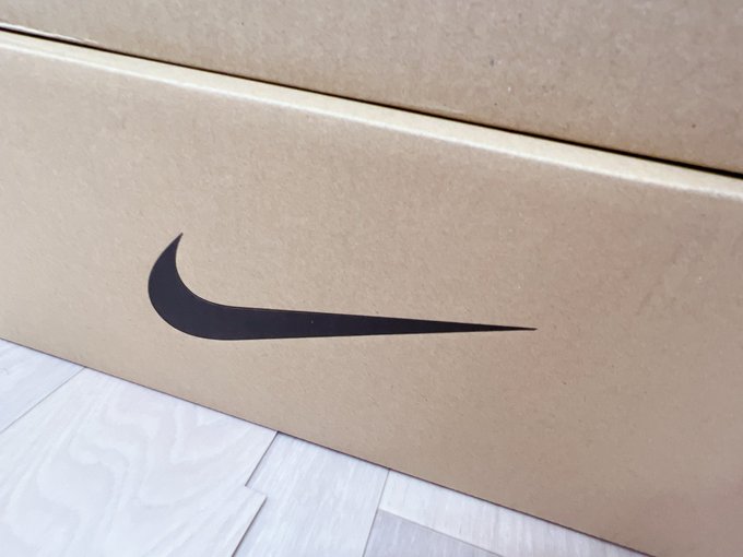 Nike 高画質 のtwitterイラスト検索結果