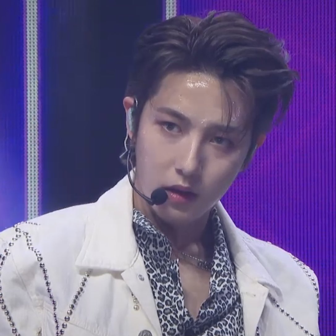 ถ้าเจอเฮียเหรินเราชิดขวาเลย เพราะเฮียเหรินเขาชิดซ้ายตลอด