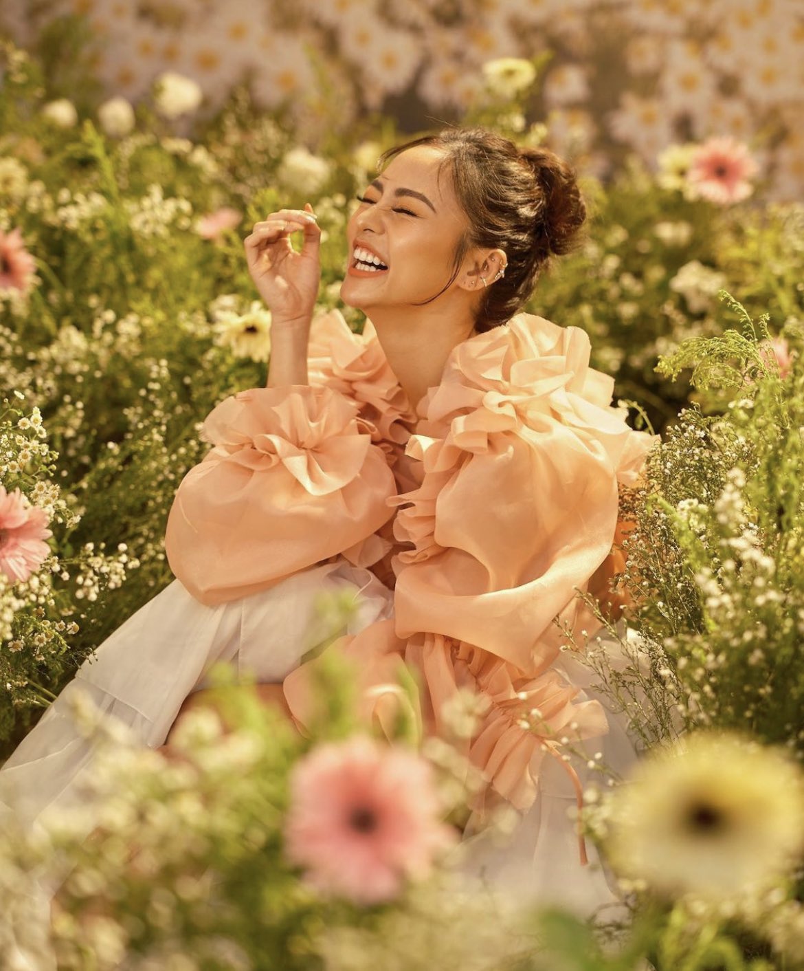 Blooming in beauty!   Happy birthday   HAPPY BIRTHDAY KIM CHIU 