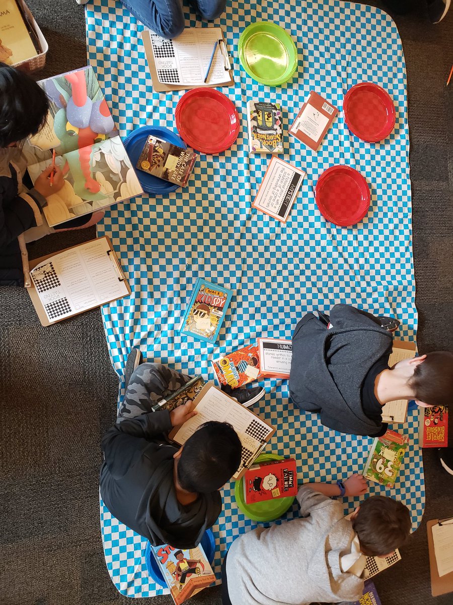 RBELibraryLC's tweet photo. Such an easy way to get kids trying out new texts! A Book Tasting Picnic got our grade 4 and 5 students checking out new material that hasn't been circulating as much. All they needed was a little time! https://t.co/hNLYP2deVB