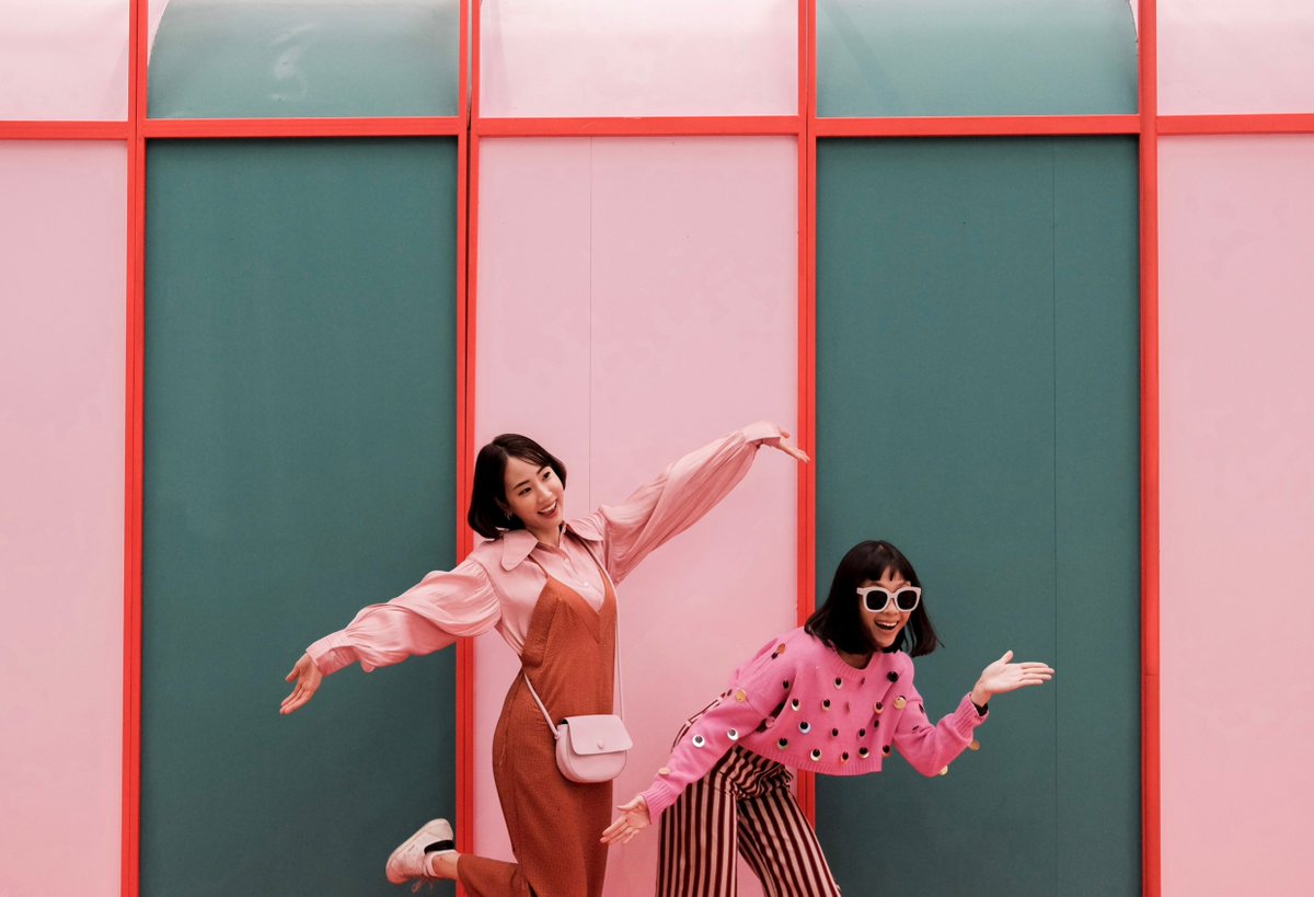 triplexanywhere's tweet image. Fun House Exhibition ถ่ายรูปสนุกมาก! เป็นงาน Pop Up Museum ยุคเก่า-ใหม่ ผสานรวมกัน จนเกิดไอเดียบรรเจิดเบอร์นี้! สีสันสุดต๊าช สะดุดตา และผลงานของศิลปินสุดประทับใจสาวๆ ได้รูปกลับบ้านเป็นร้อยแน่ๆ ใครสายทำคอนเทนต์ต้องรีบมาแล้วนะ งานจัดที่ Design Village เกษตร-นวมินทร์

#Designvillage