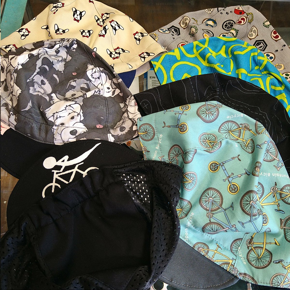 cyclonechee's tweet image. 【新規お取り扱い店様】
コギーたまプラーザ店様でもCycloneの商品をお求めいただけるようになりました！
夏物、新作などたくさん納めてまいりました。
たまプラーザ駅すぐなのでぜひお立ち寄りくださいねヾ(･ω･*)ﾉ
#サイクルキャップ #コギー #COGGEY