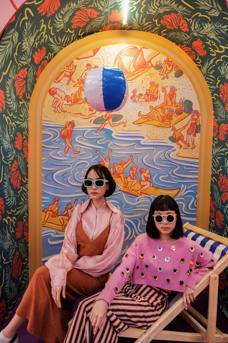 triplexanywhere's tweet image. Fun House Exhibition ถ่ายรูปสนุกมาก! เป็นงาน Pop Up Museum ยุคเก่า-ใหม่ ผสานรวมกัน จนเกิดไอเดียบรรเจิดเบอร์นี้! สีสันสุดต๊าช สะดุดตา และผลงานของศิลปินสุดประทับใจสาวๆ ได้รูปกลับบ้านเป็นร้อยแน่ๆ ใครสายทำคอนเทนต์ต้องรีบมาแล้วนะ งานจัดที่ Design Village เกษตร-นวมินทร์

#Designvillage