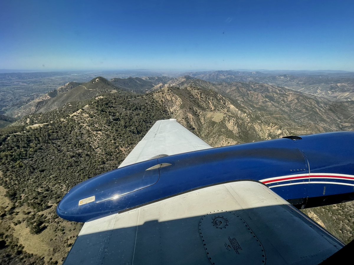 fabdanis's tweet image. This is an amazing campaign to connect remote sensing and field measurements of biodiversity: climate.nasa.gov/news/3157/cali…
Thank you @KD_Chadwick for leading and training us in the field, and @RyanPavlick for coordinating the flights. I have the pleasure to contribute to both! 😍🌱🛩