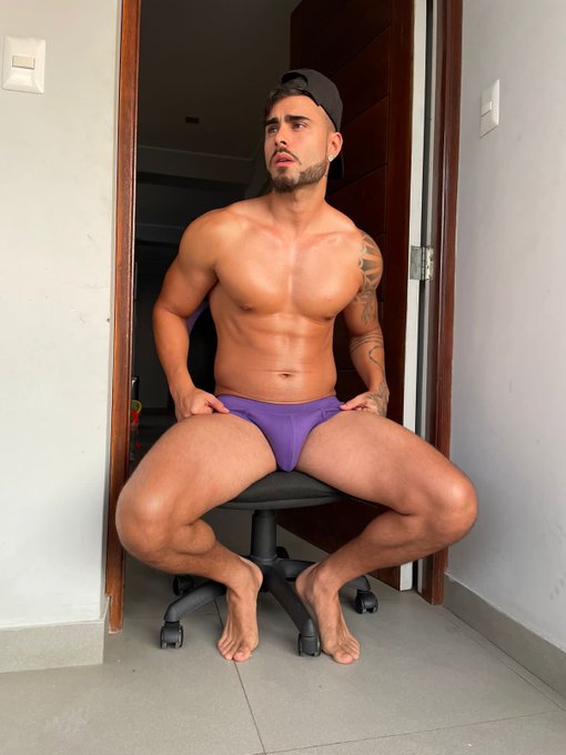 YA EN VIVO! Por Instagram ?? https://t.co/lGi659ubeB