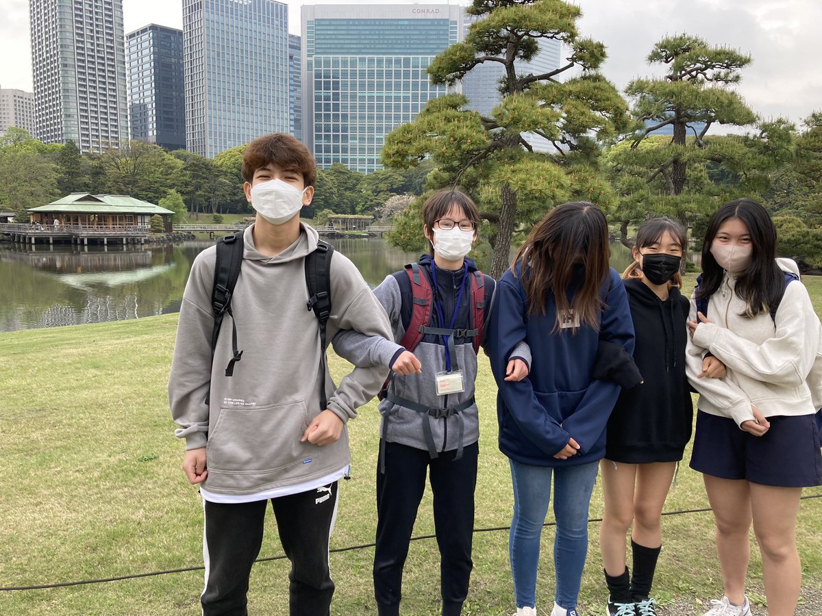 MSTmiddleschool's tweet photo. Yesterday, some of the #MSTEucalyptus #adolescents travelled to the Hama-Rikyu Gardens to observe the tidal pond and learn about Tokyo’s costal ecosystem as part of the opening to a new marine science study. #WeAreMST #MSTscience #montessori https://t.co/68HhHndh5w
