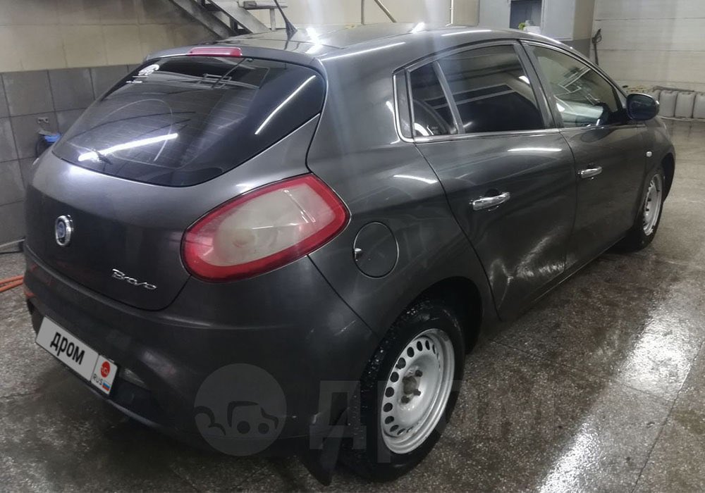 dromru's tweet photo. #объявадня

Редкий для России итальянский «гость» Fiat Bravo ждёт вас за 380 000 ₽ в Томске.

На вторичке модель ценят за высокий уровень оснащения, комфорт, отличную динамику и 400-литровый багажник, который можно увеличить до 1 175 литров.

Как вам?

https://t.co/t4RFP3kaqh https://t.co/lpyznygwSg