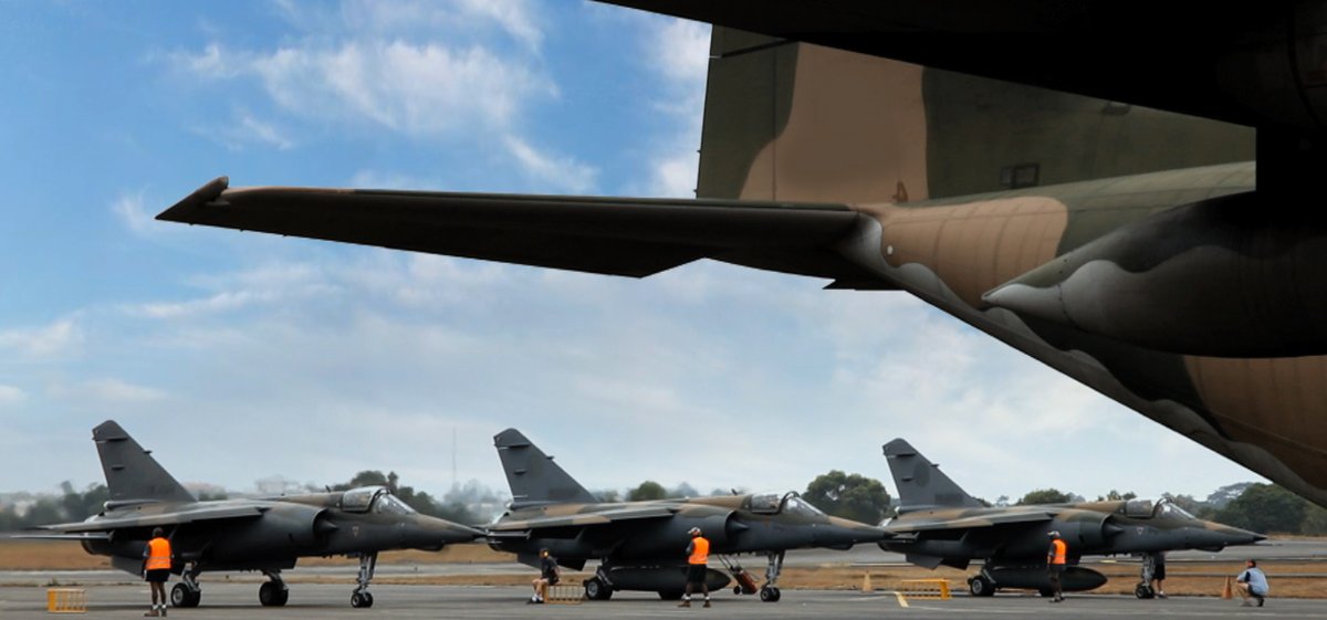 ParamountGroup1's tweet image. Paramount Aerospace Systems offer maintenance, repair and overhaul (#MRO), servicing of #airframes and return to service (RTS) of aircraft - upgrades and extensive modifications depending on customer requirements.
Learn more:
paramountgroup.com/capabilities/a…
#airforces #aircraft #upgrades