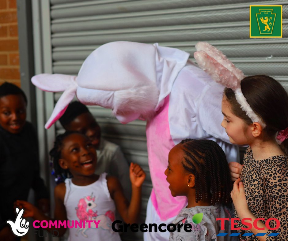 HunsletClub's tweet photo. We had a brilliant time this Easter Sunday!
Thank you to everyone involved, our community for their continued support, as well as our wonderful donors; @GreencoreGroup and @Tesco (providing easter eggs) and @TNLComFund for making opportunities like this possible. #Easter #Leeds https://t.co/0Ev9GuIznc