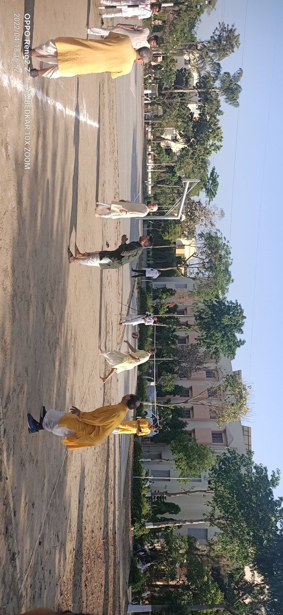 ImAmbedkar's tweet photo. प्रफुल्लित #DSVV, प्रेरित #DSVV, गर्वित #Dsvvian

देव संस्कृति विश्वविद्यालय में हुए खेल महोत्सव और सांकृतिक उत्सव के दौरान, हमारे आदरणीय प्रतिकुलपति सर @DrChinmayP जी #Bolleyball
खेलते हुए
@dsvvofficial
#Proud_To_Be_Dsvvian
#Dsvv

ये नया #DSVV है, आत्मविश्वास से भरा #DSVV है। https://t.co/DeMFfHZs7b