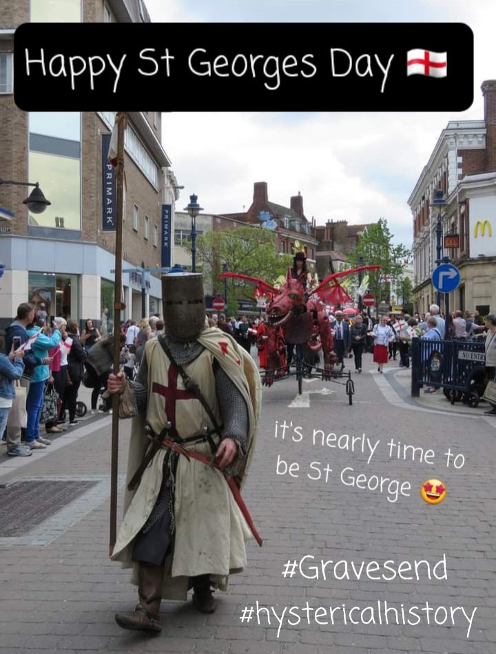 HHeduc8's tweet photo. England's biggest attended St George parades...enuff said!
#StGeorgesDay #Gravesend #graveshamboroughcouncil #cohesionplus #StGeorge #patronsaint #HystericalHistory https://t.co/Ml8tCEprYm