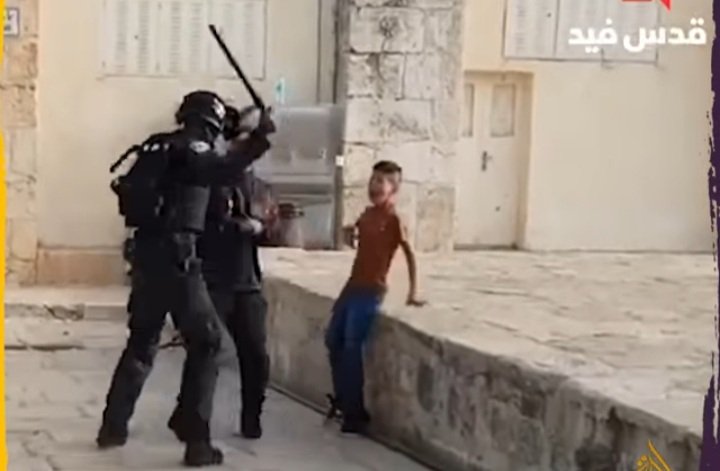 bessi_el's tweet photo. أين هي منظمات حقوق الإنسان من هذه الإعتاداءات في حق الفلسطنيين اليومية 😡😡
أم أنها تدافع فقط على الأوكرانيين.. تبا لكم https://t.co/PU5fbi5aDC
