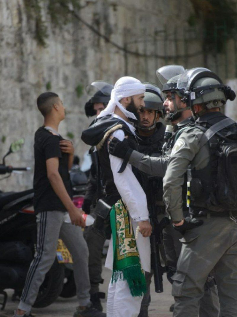 Sizin hayat ve şarabı sevdiğiniz kadar, ölümü seven bir orduyla geldim. 

|Halid Bin Velid

#GözümüzKulağımızAksada ✌️🏻🇵🇸