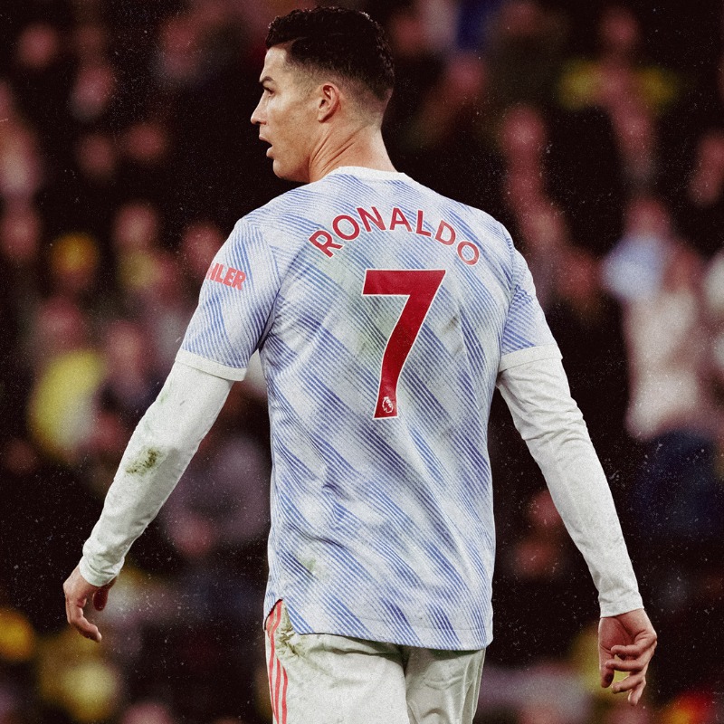 ManUtd's tweet photo. You have our complete love and support, @Cristiano ❤