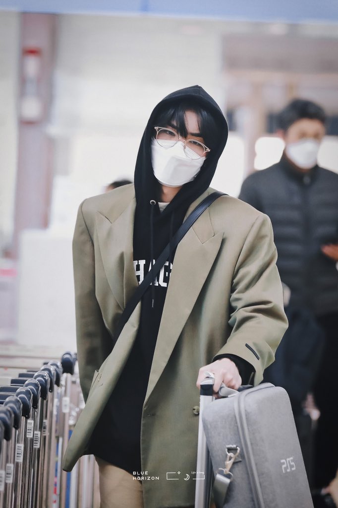 신마적 tweet media
