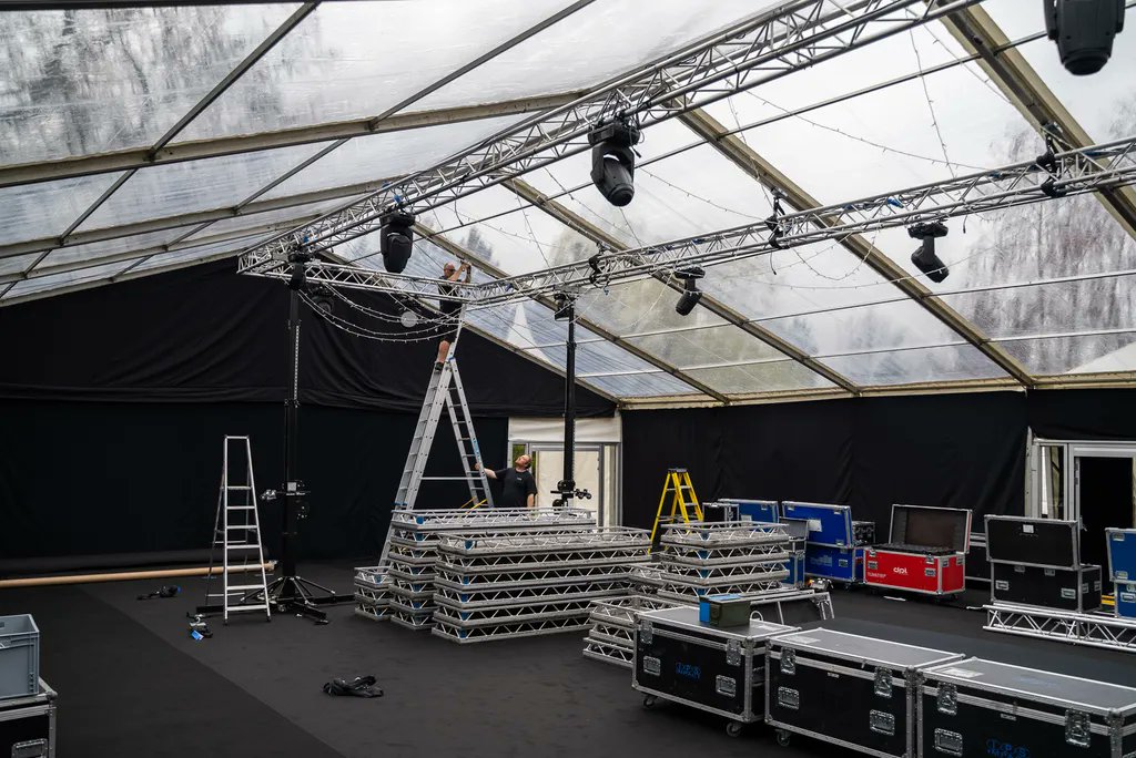 Spotlight Sound tweet media