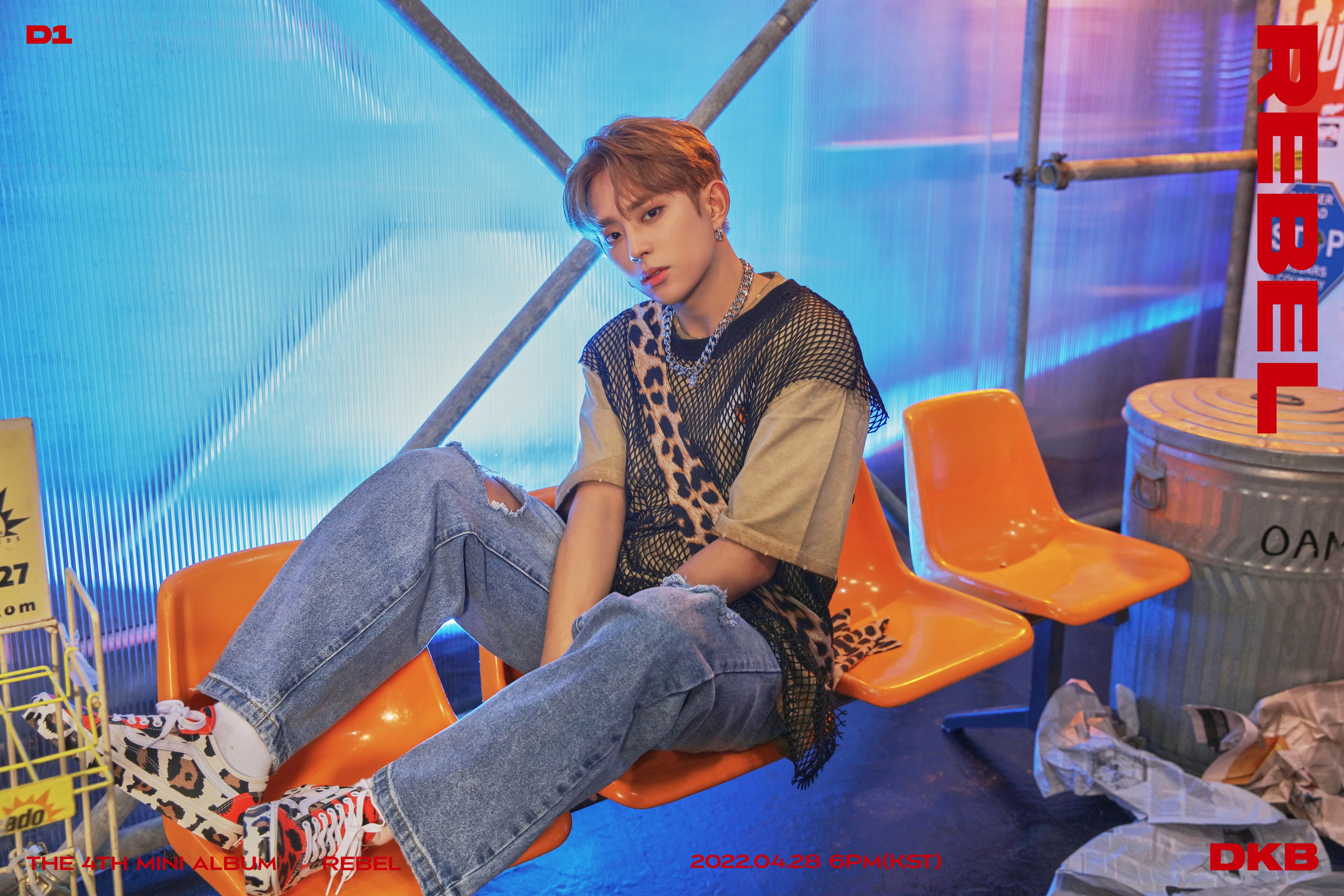 FQsCayqaAAA8bOl?format=jpg&name=4096x4096