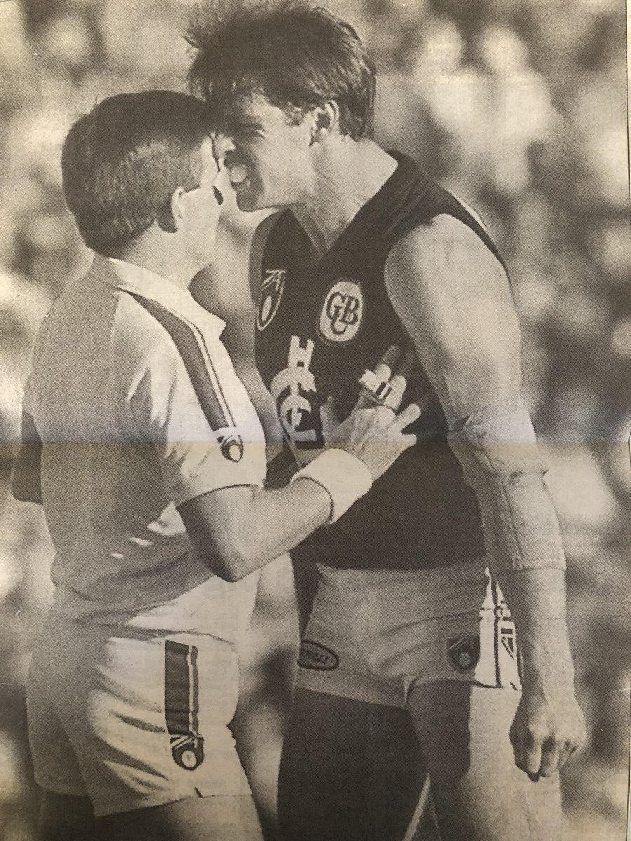 Umpschumps's tweet image. Hey #AFL this IS umpire dissent - the rest isn’t! #1992