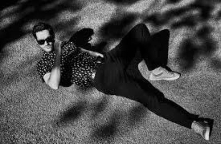 Tom_EllisFans's tweet photo. #TomEllis #BlackAndWhite 

I’m going to post a few pics &amp; videos to brighten your timeline you’ll chose what will be yours 🤗 

#TBT
#ContentMode
#RainerHosch 📷 2016
#BlackAndWhitePhotography 
#Lucifer
@contentmode @rainerhosch @tomellis17 https://t.co/VVMYDoydW2
