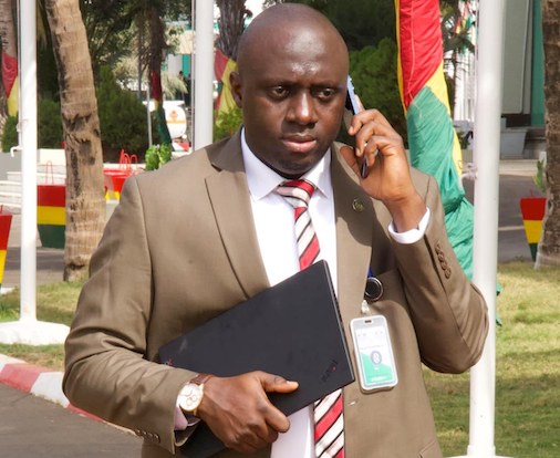 Guinée : un retour à l’ordre constitutionnel conformément aux dispositions de l’article 77 de la charte de la transition...
Cliquez sur le lien pour en savoir plus:
bloggeurs.com/detail/1029