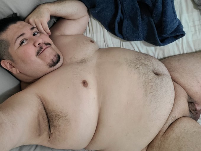 Happy national send nudes day https://t.co/Rb3E7neNIW