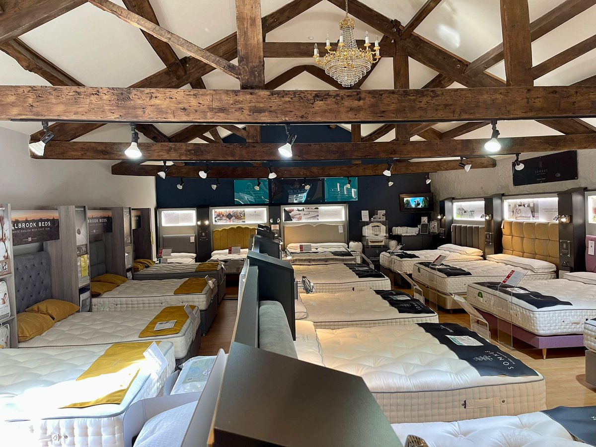 The Carriage tweet media